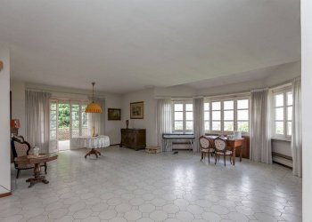 Salone - Villa strada del Vesio, 4, Castiglione Torinese - photo 15