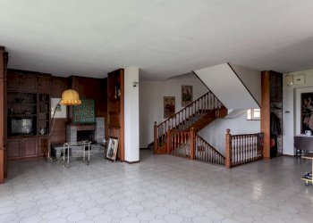 Salone - Villa strada del Vesio, 4, Castiglione Torinese - photo 29