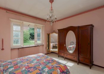 Camera da letto - Villa strada del Vesio, 4, Castiglione Torinese - photo 37
