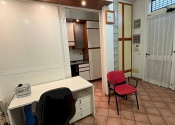 Ufficio via Lelio Dalla Volpe, Bologna (zona Massarenti) - foto 1