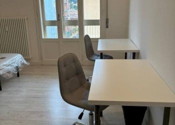 Camera da letto - Terreno non edificabile via Valdossola, Bologna (zona Costa Saragozza) - foto 3