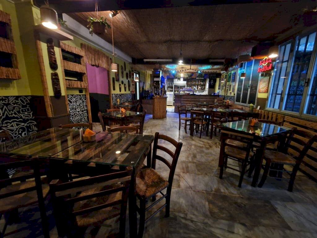 Interno non residenziale - Discoteca - Disco Pub - Locale Notturno via Martiri del 21, Pinerolo - foto 1