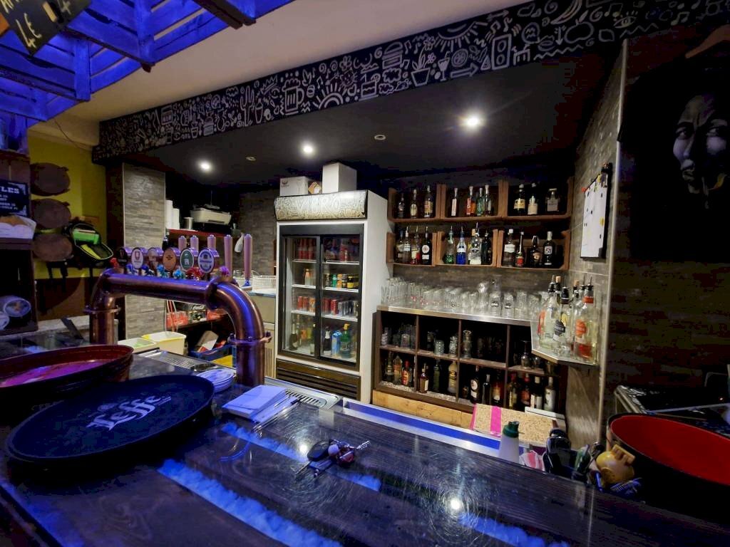 Interno non residenziale - Discoteca - Disco Pub - Locale Notturno via Martiri del 21, Pinerolo - foto 3