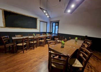 Interno non residenziale - Discoteca - Disco Pub - Locale Notturno via Martiri del 21, Pinerolo - foto 9