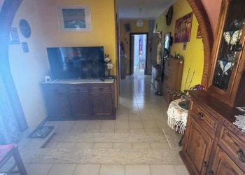 Hall / corridoio - Trilocale via delle terme
 
117, Castelforte - foto 9