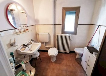 Bagno - Stabile - Palazzo corso 25 Aprile, 21, Cairo Montenotte - foto 18