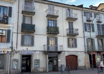 Facciata - Bilocale corso Torino, 138, Pinerolo - foto 19