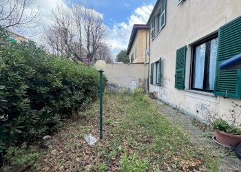 Giardino - Stabile - Palazzo viale Martiri della Libertà, 58, Albenga - foto 3