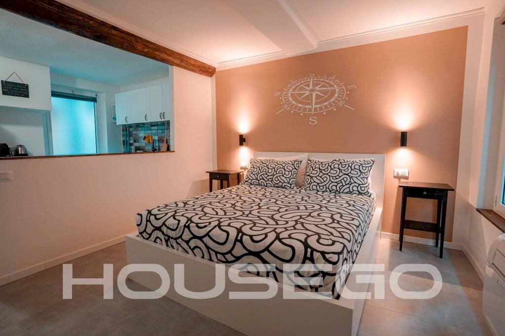 Camera da letto - One-room apartment vico dei Fregoso, 11, Genova (neighborhood Centro Storico) - photo 1