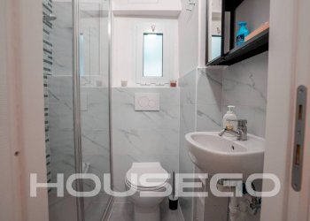 Bagno - Monolocale vico dei Fregoso, 11, Genova (zona Centro Storico) - foto 11