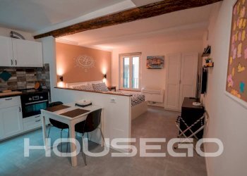 Cucina - Monolocale vico dei Fregoso, 11, Genova (zona Centro Storico) - foto 15