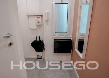 Ingresso - Monolocale vico dei Fregoso, 11, Genova (zona Centro Storico) - foto 25