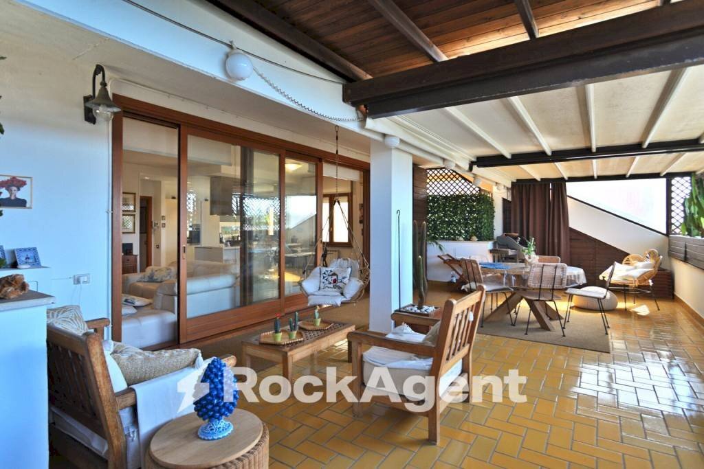 Veranda - Attico via Gerolamo Frescobaldi, 8, Latina - foto 1