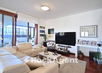 Salone - Attico via Gerolamo Frescobaldi, 8, Latina - foto 5