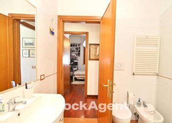 Bagno - Attico via Gerolamo Frescobaldi, 8, Latina - foto 17