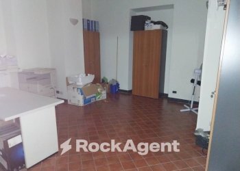 Ufficio via del Campo, 10, Genova (zona Centro Storico) - foto 4