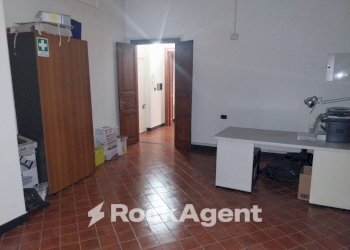 Ufficio via del Campo, 10, Genova (zona Centro Storico) - foto 5
