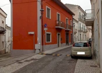 Casa indipendente corso Giuseppe Mazzini, 71, Torre De' Passeri - foto 1