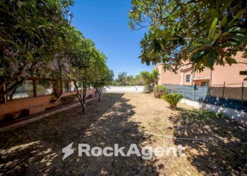 Giardino - Villa via Elio De Cupis, Sassari - foto 21