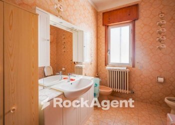 Bagno - Appartamento via Casale Cerrate, 24, Lecce - foto 9