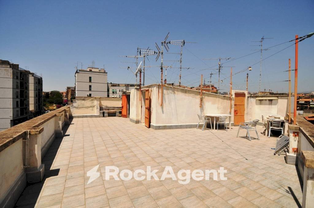 Appartamento via Curia, 3, Catania - foto 1