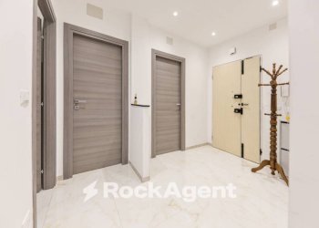 Quadrilocale via alla Costa di Teglia, 3b, Genova (zona Bolzaneto) - foto 5