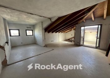 Bilocale via Alessandro Manzoni, Caronno Pertusella - foto 3