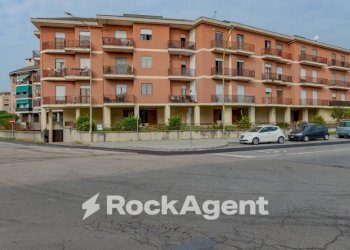 Facciata - Trilocale via Augusto Monti, 78, Asti - foto 1