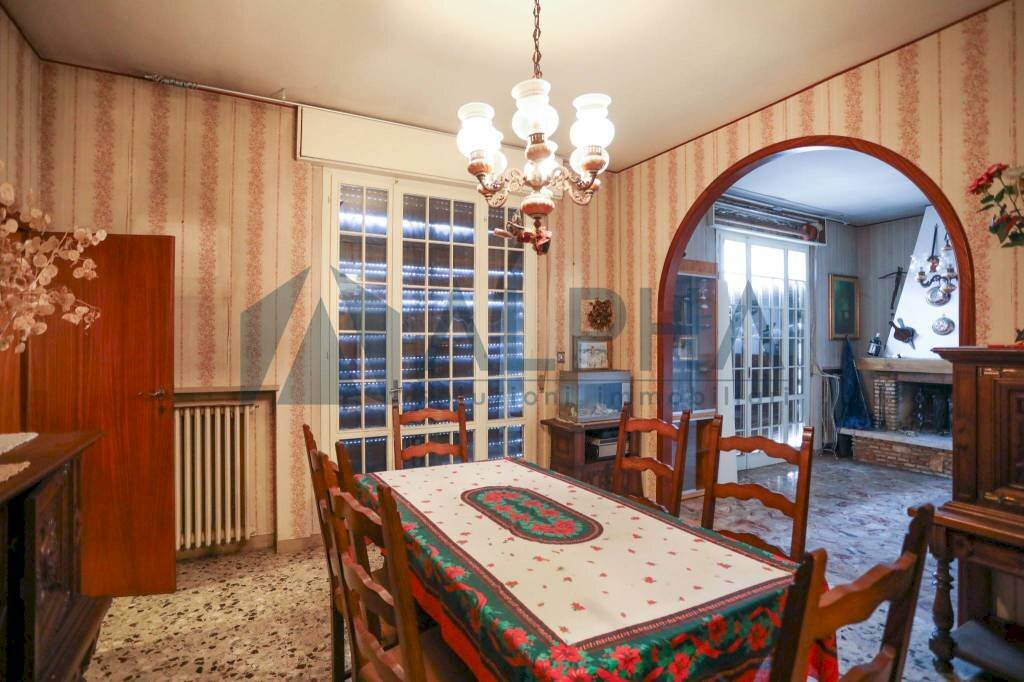 Salone - Villa via Ifigenia Gervasi, Forlì - foto 2