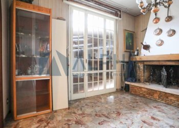 Salone - Villa via Ifigenia Gervasi, Forlì - foto 6