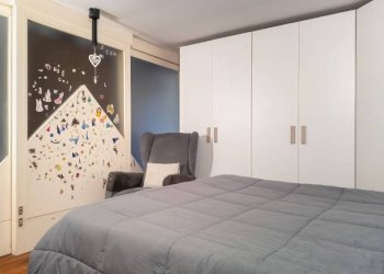 Camera da letto - Bilocale via Corrado del Greco, Roma (zona Lido di Ostia) - foto 19