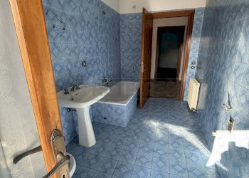 BAGNO - Porzione di casa Montebello Vicentino - foto 12