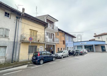 ESTERNI - Locale Commerciale Via Roma 47, Palazzolo dello Stella - foto 1