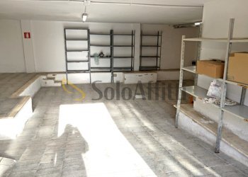 Fiumicino, Isola Sacra - locale magazzino - Magazzino Via Francesco Manfra, Fiumicino - foto 1