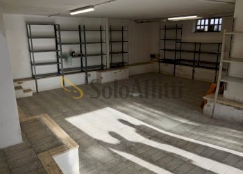 Fiumicino, Isola Sacra - locale magazzino - Magazzino Via Francesco Manfra, Fiumicino - foto 3