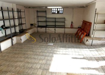 Fiumicino, Isola Sacra - locale magazzino - Magazzino Via Francesco Manfra, Fiumicino - foto 4