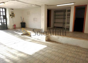 Fiumicino, Isola Sacra - locale magazzino - Magazzino Via Francesco Manfra, Fiumicino - foto 7