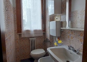 Bagno di servizio.jpg - Appartamento Parma - foto 18