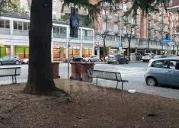 download (3).jpg - Box Bologna (zona Centro Storico) - foto 2