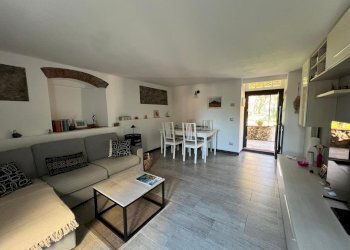 35778b5e-797e-4cf7-b193-48dd480970b4.jpg - Casa indipendente Via Canale 193, Castelnuovo Magra - foto 1