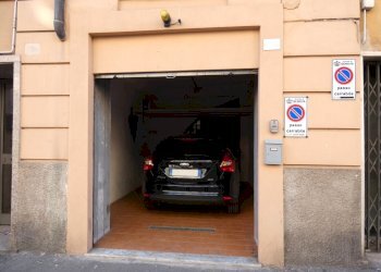 P1160140.JPG - Warehouse Via Walter Fillak, Genova (neighborhood Rivarolo) - photo 14