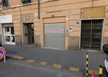 P1160145.JPG - Warehouse Via Walter Fillak, Genova (neighborhood Rivarolo) - photo 17