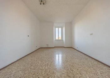 10.jpg - Three-room apartment Via Fabio e Raffaello Giovagnoli, Monterotondo - photo 23