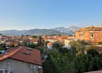 1338581-ee14cl7.jpg - Quadrilocale Via Bertoloni, frazione Avenza, Carrara - foto 14