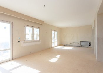 IMG_7102.jpg - Villa Via Casalrosato 19, Valverde - foto 3