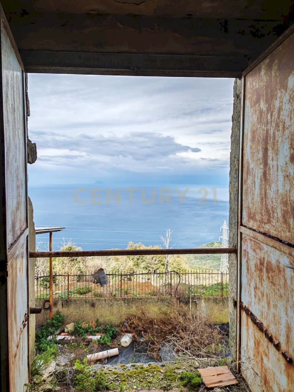 e94d3927-aa73-46ae-b496-6e50de2ca8eb.jpg - Locale Commerciale Via Santisi, Motta d'Affermo - foto 2