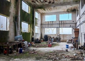 4aa6a5ff-4e3f-49b3-ad34-2eb18a2cb6f1.jpg - Locale Commerciale Via Santisi, Motta d'Affermo - foto 25