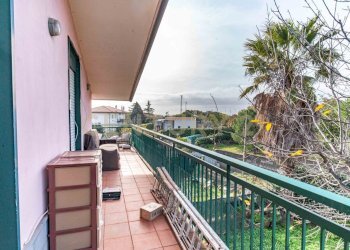 12 terrazzo 2.jpg - Appartamento Via delle Ginestre snc, Pedara - foto 12