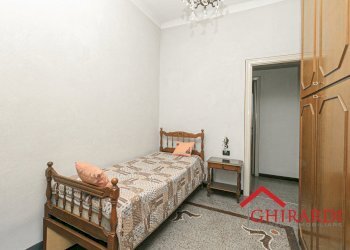 6.1 CAMERA 2.jpg - Appartamento Via Carlo Corsi 3, Genova (zona Sestri Ponente) - foto 20