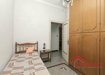 6.2 CAMERA 2.jpg - Appartamento Via Carlo Corsi 3, Genova (zona Sestri Ponente) - foto 21